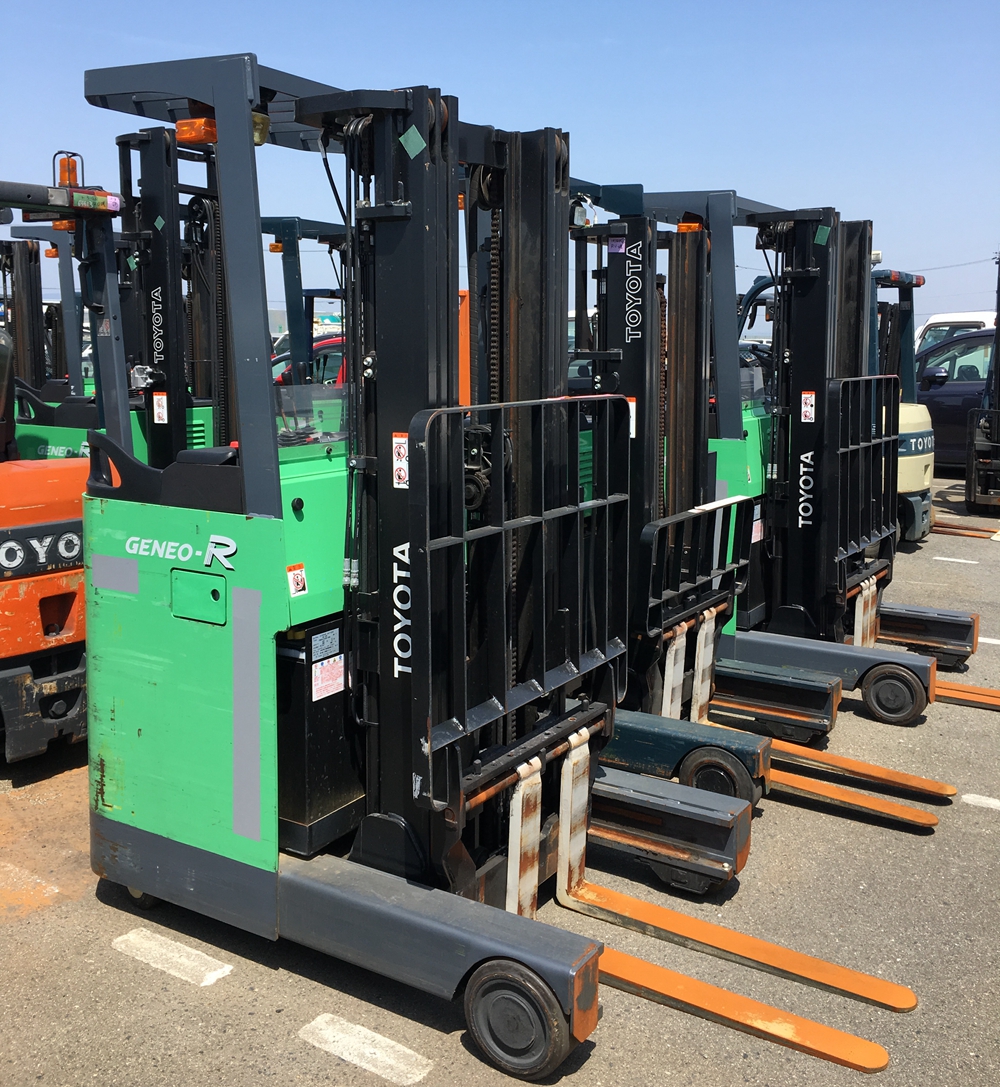 豐田 三節(jié)自由提升門架升 6米7FBR15 豐田前移式電動叉車
